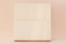 Carrega la imatge al visor de la galeria, Expositor de fusta vertical 40 cm