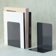 Carrega la imatge al visor de la galeria, BASIC Bookend / M