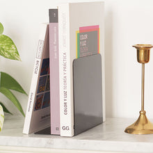 Carrega la imatge al visor de la galeria, BASIC Bookend / M